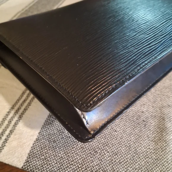 Louis Vuitton Black Clutch with Gold Hardware - Picture 8 of 16